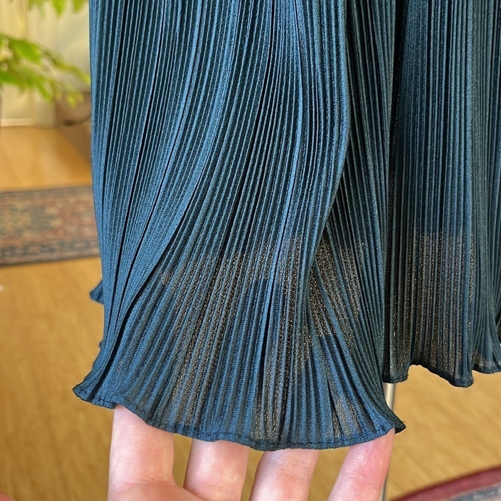 VINTAGE Hal Ferman Accordion Pleated Dress in Navy Size Small - Picture 6 of 13